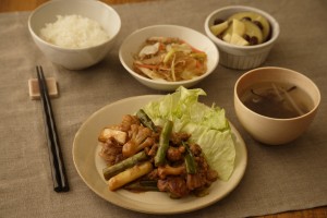 ⑦アスパラと豚肉のオイスターソース炒め定食